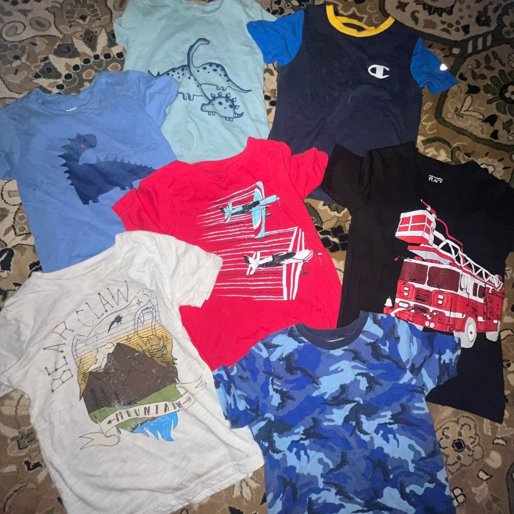 Boys tops
